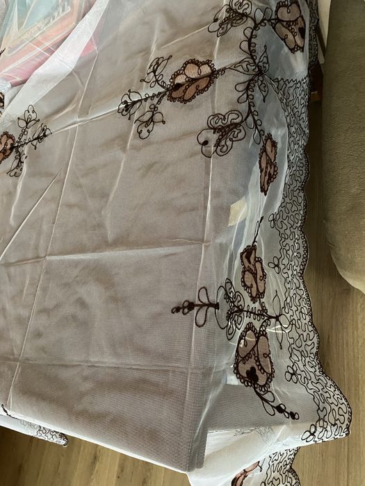 Скатертина на стіл