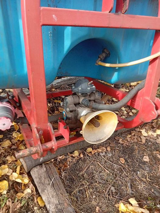 Оприскувач 600л 12м