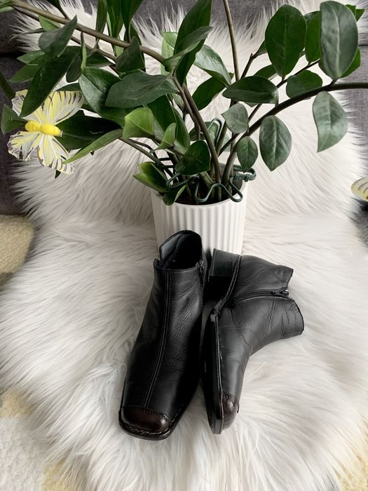 Rieker 38 czarne botki skóra naturalna