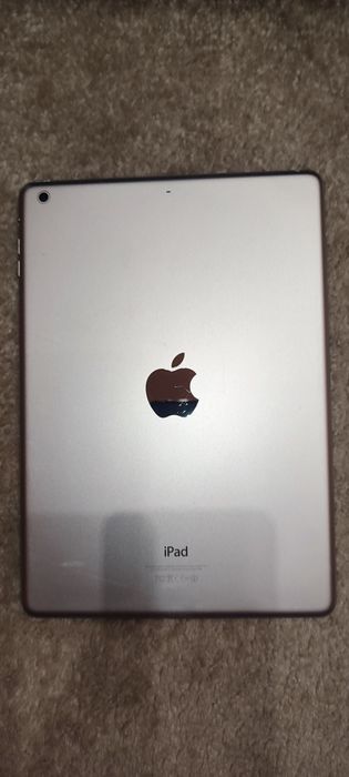 iPad Air 9.7” Планшет Apple
