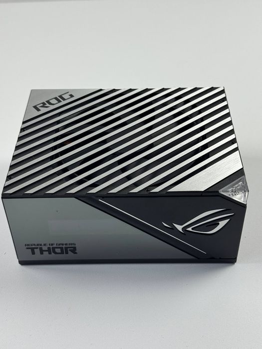 Zasilacz ASUS ROG Thor 1200W Platinum II (90YE00L0-B0NA00)