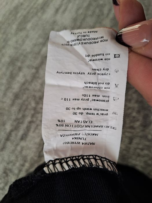 Czarna bluza rozmiar UNI stan bardzo dobry