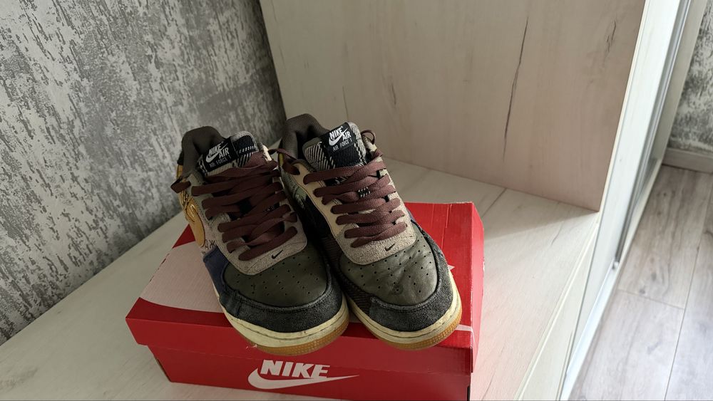 Nike Air Force 1 б/у в гарному стані