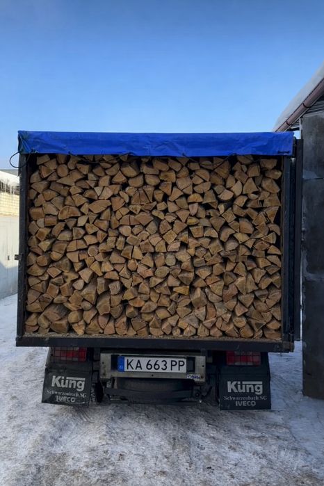Дрова дубові оптом і в роздріб акуратна подача 40-70 см.