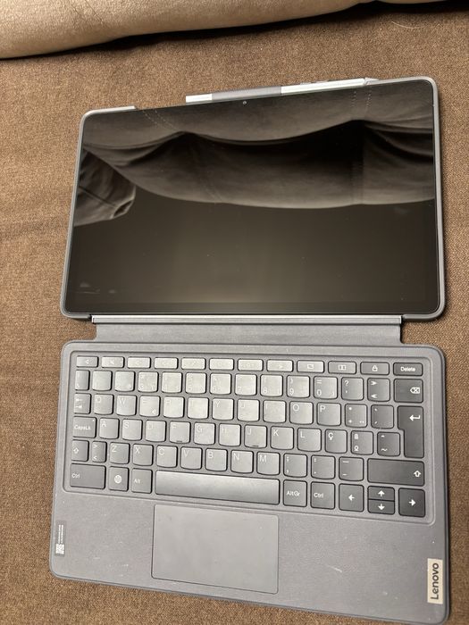 Lenovo P11 Tablet with Keyboard Pack and Precision Pen 2 (2023)64751096983299122