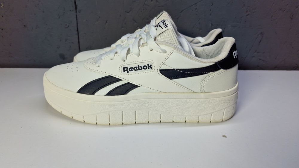 Reebok Court Advance Surge розмір 37.5