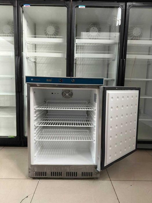 Chłodziarka HENDI 130L 85 cm pod blatowa pod blat