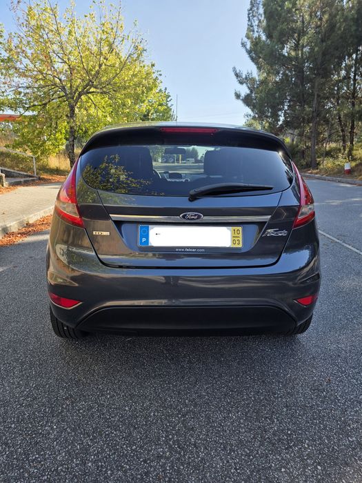 Ford Fiesta TDCi (2010) - Diesel, Económico e Muito Estimado