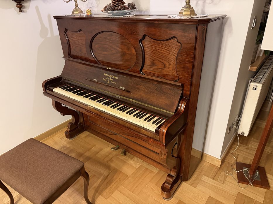 Pianino Steinway&Sons