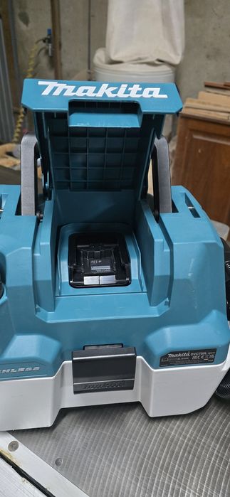 Makita, aspirador portátil