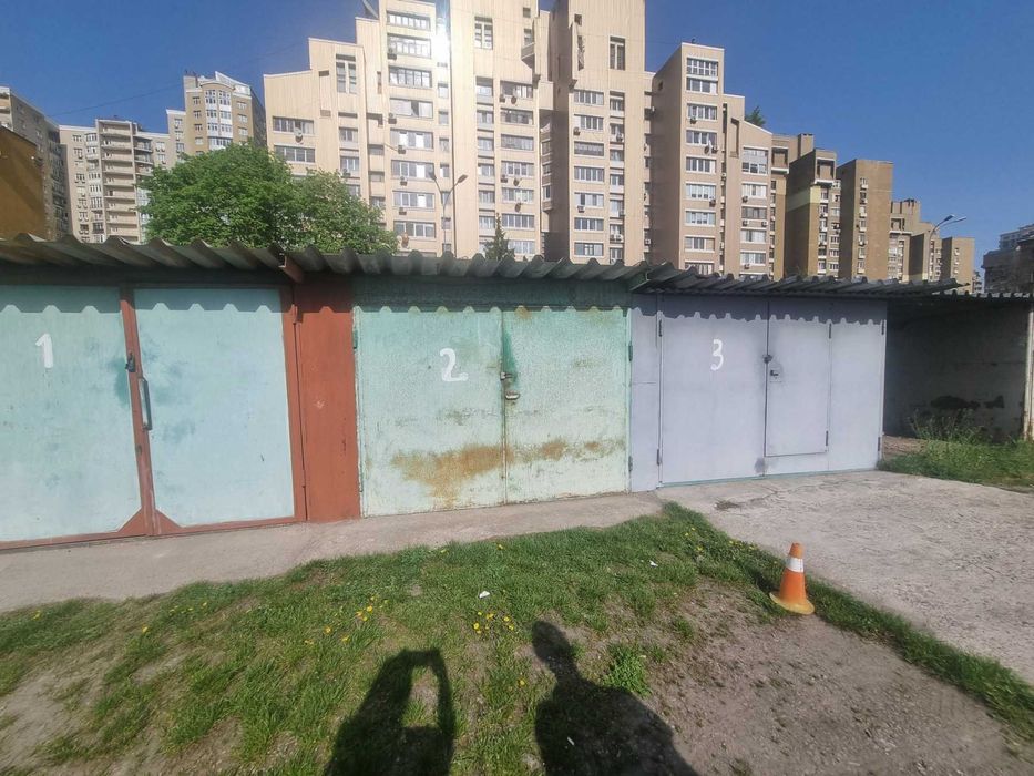 Здам бокс, гараж, навіс вул. Ямська, 17