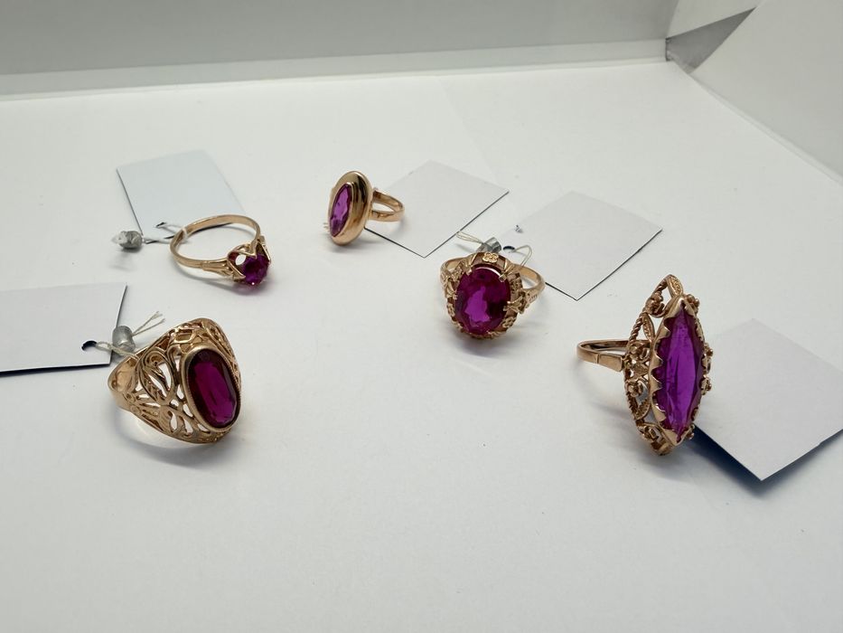 Золотые кольца перстни маркизы