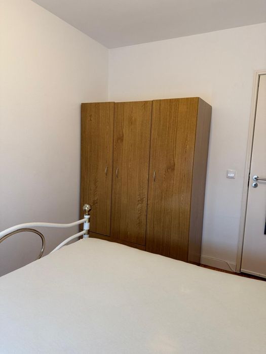 Aluga-se quarto individual em Alfornelos disponivel Julho