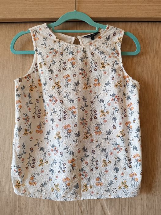 Biała bluzka top w kwiaty etno boho haft wzory letnia