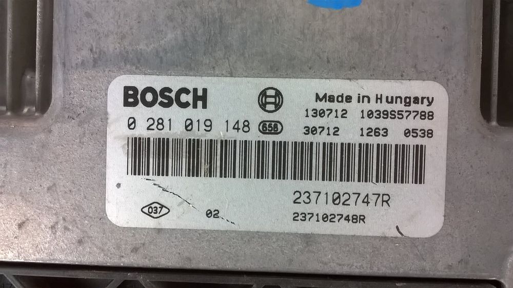 Centralina Motor / ECU 237102747R - RENAULT CLIO IV