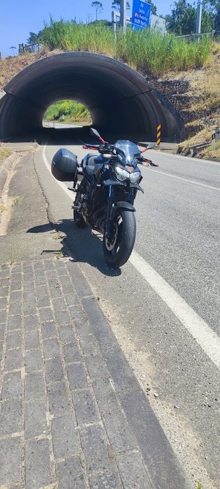 Kawasaki Z650 ano 2022