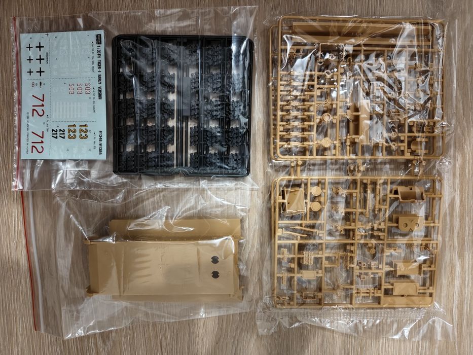 Сборная модель Tiger-1, 1/35