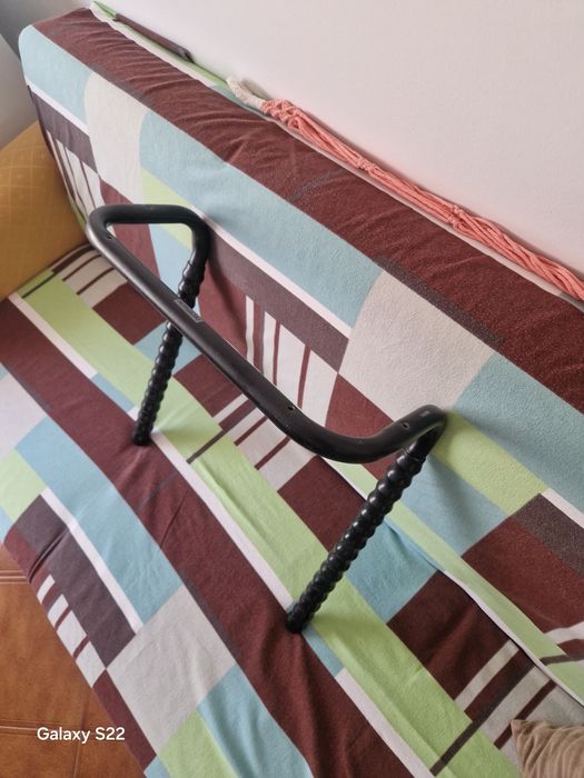 Suporte de bicicleta para parede - 20€ . Ler descriçãoooo
