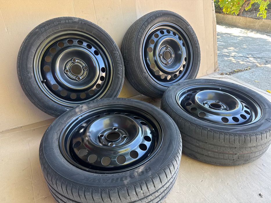 Jantes de ferro 15 4x100 originais VW com pneus