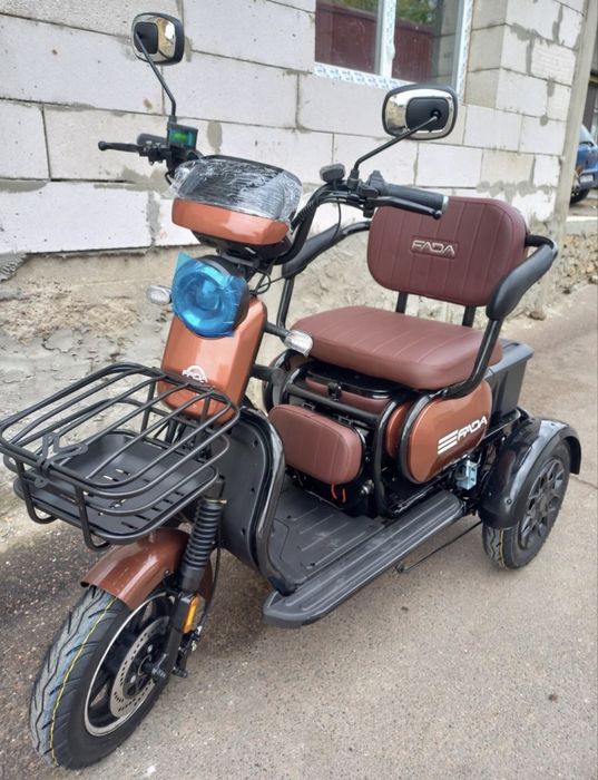 Триколісний електроскутер FADA OLDI MAX