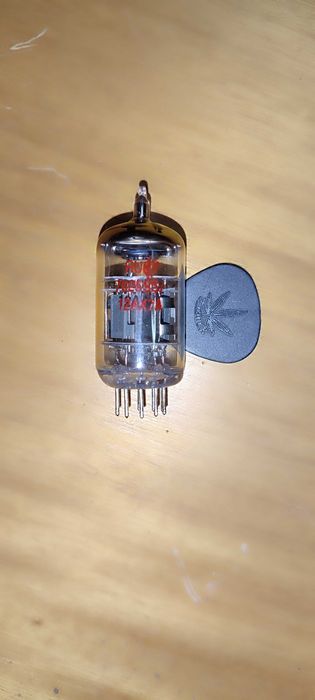 2 válvulas ECC83 _ 12ax7 _ 7025 Ruby Tubes (USA)