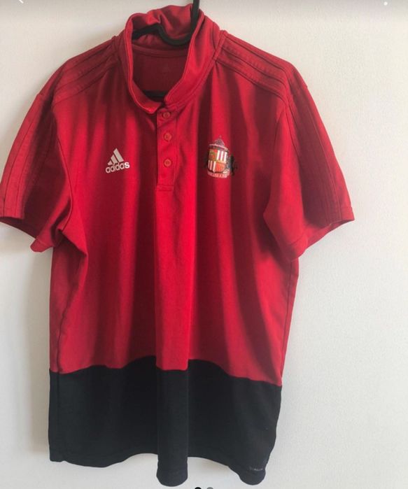 Czerwona koszulka sportowa adidas