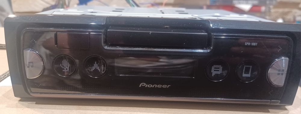 Radio samochodowe Pioneer SPH -10bt bluetooth