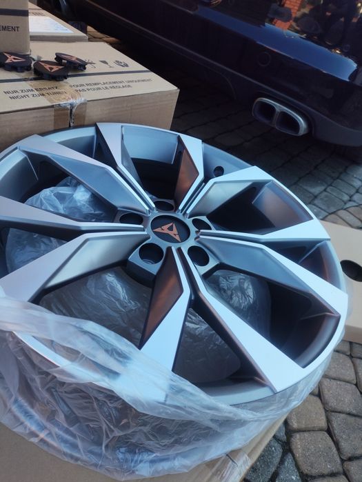 Fabrycznie nowe alufelgi 18 5x112 gwarancja FVAT cupra formentor audi