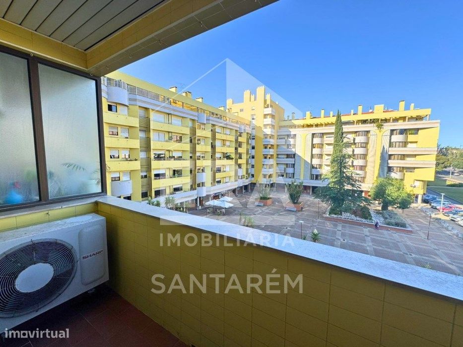 Apartamento T3 com varanda