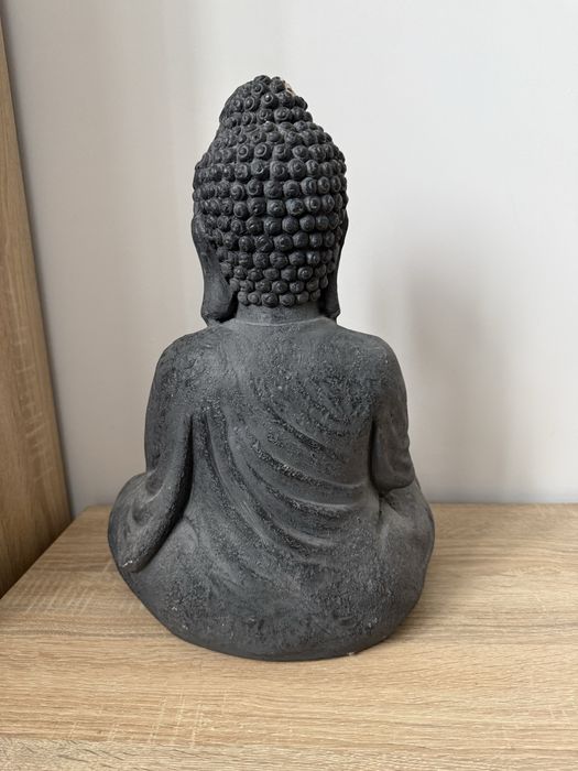 Статуетка Будда