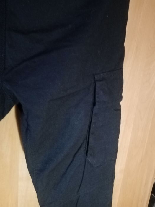 Bojówki H&M. Uniseks.