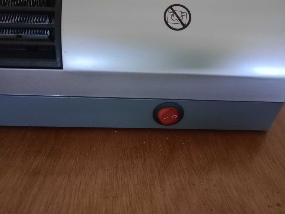 Aparelho de parede de ar frio e quente