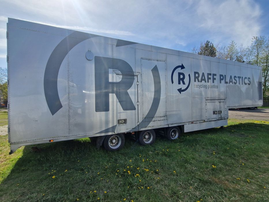 Mobilny agregat prądotwórczy Scania  450kva + rozdrabniacz do recyklingu plastiku