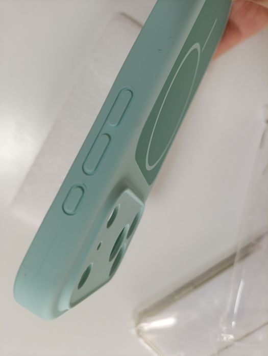 Чохол на iPhone 17 Pro Max