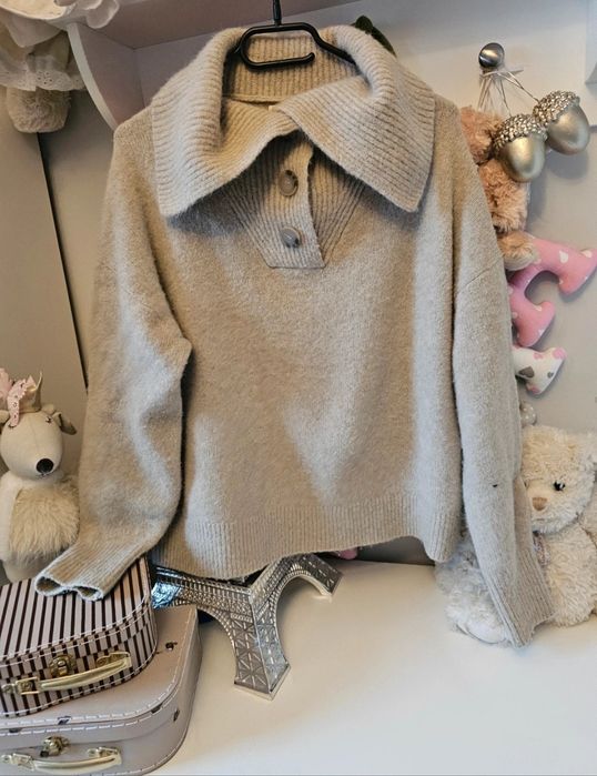 Sweter z kołnierzem Massimo Dutti XS wypada większy
