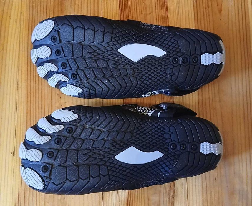 Аквавзуття аквашузи, нові.