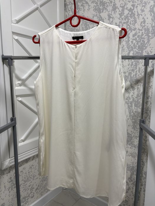 Розкішна шовкова блузка бренду Massimo Dutti в складі silk