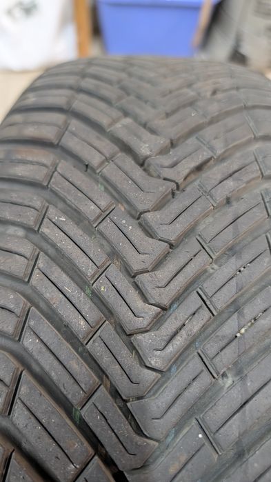 4x Opony zimowe Continental i Michelin  205x60 R16 v