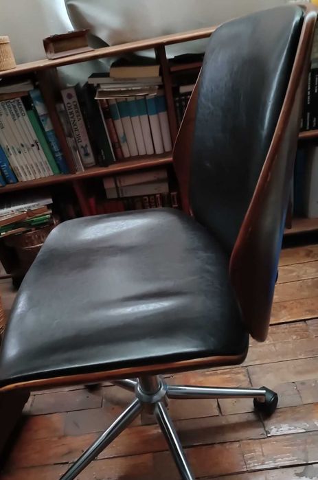 Cadeira de Escritório NORD - Amazónia - Design