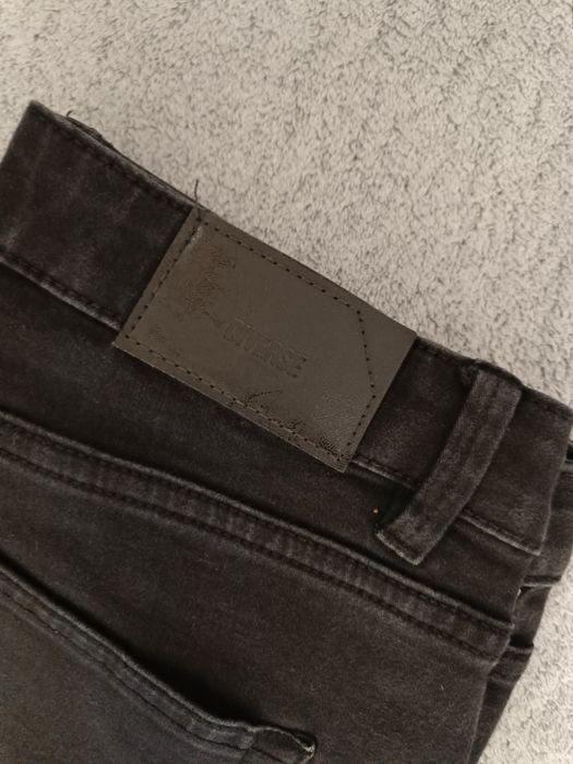 Diverse jeansy, r. 36/38