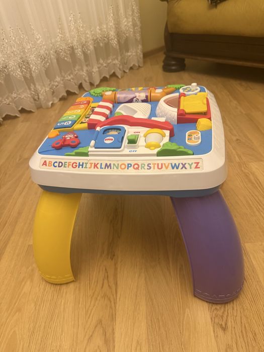Fisher price інтерактивний столик