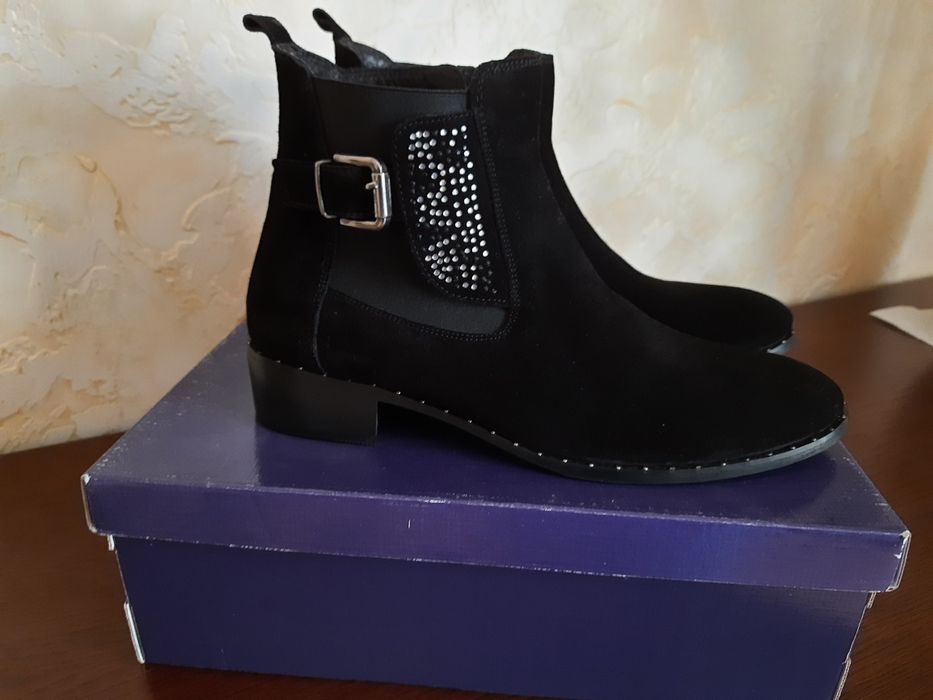 Женские ботинки 43 р.