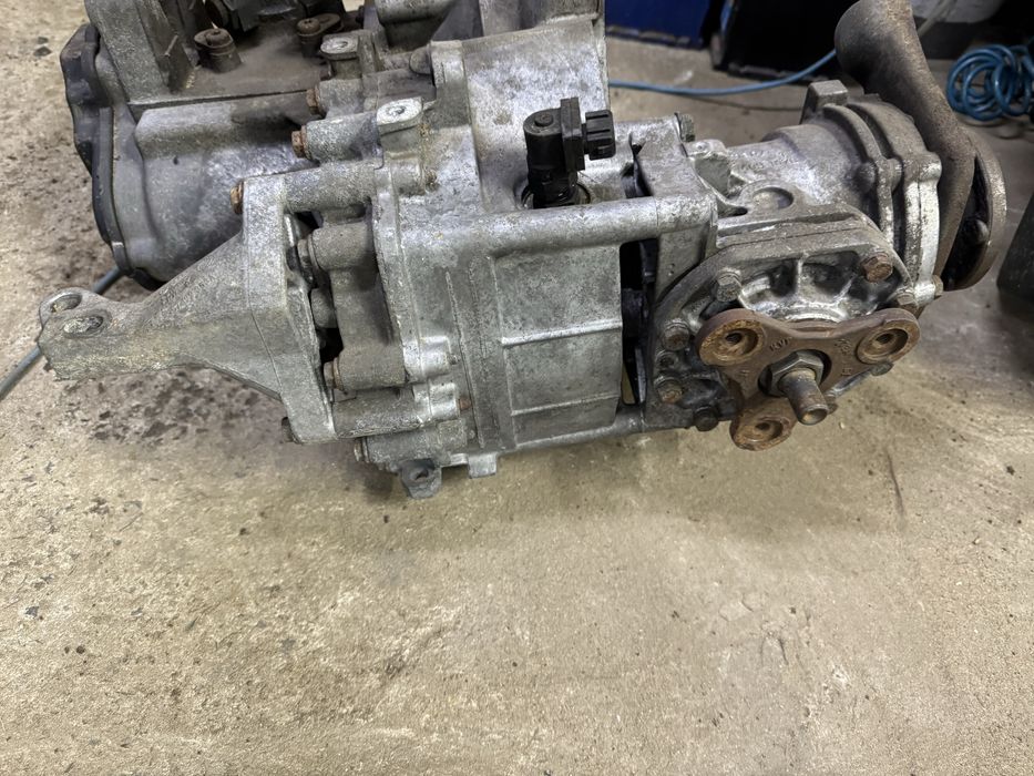 Кпп на Пасат Б-3,4 повний привід 4/4сінхро
