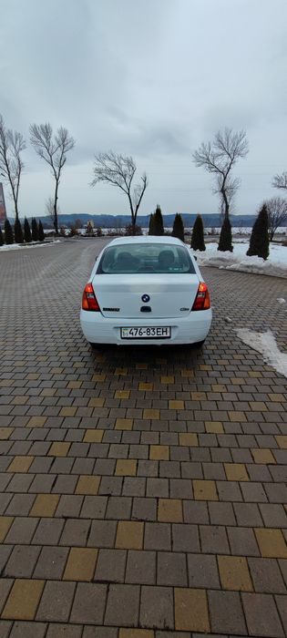 Рено кліо 2001р 1.4 бензин