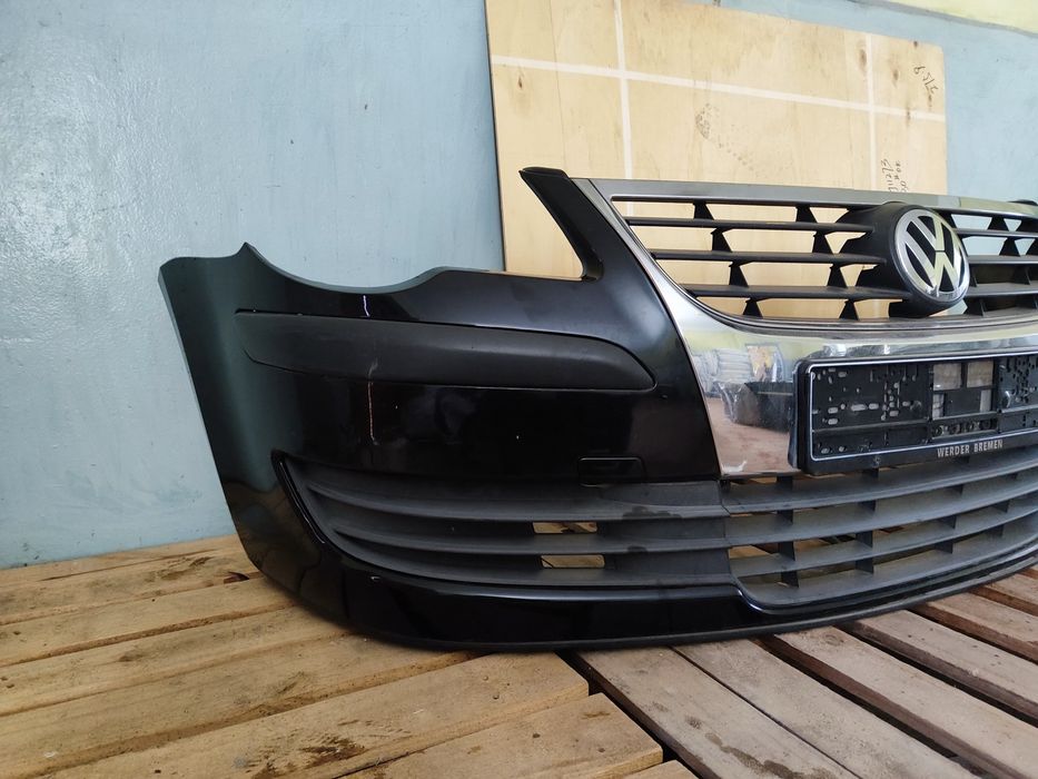 Бампер передній VW Touran 2007-2010p LC9X Бампер передний Тоуран Туран