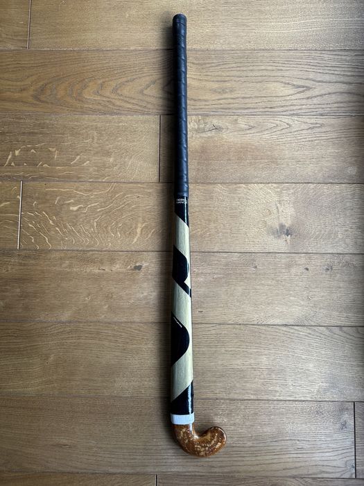 Kij do hokeja na trawie Mercian dł. 92 cm