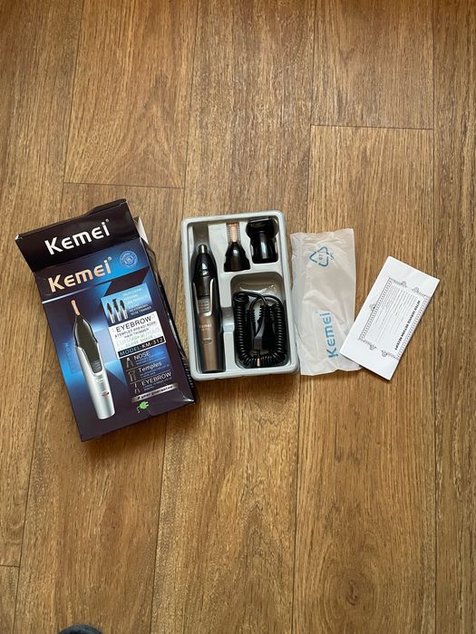 Бритва шейвер с триммером акуммуляторная электробритва