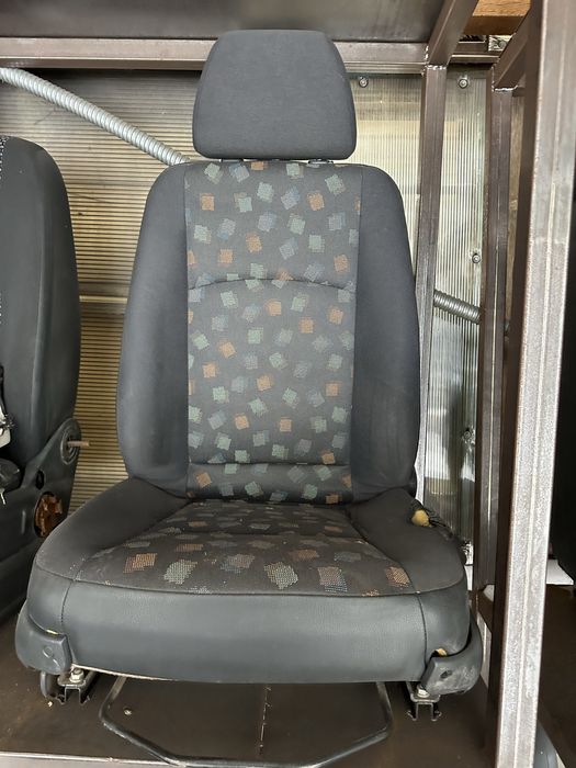 Сиденье переднее водительское Mercedes Vito 639, Viano