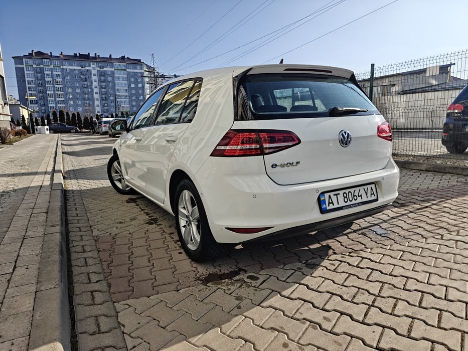 Volkswagen e-golf 24kw