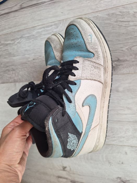 Air Jordan 1 Mid niebieskie rozm. 42